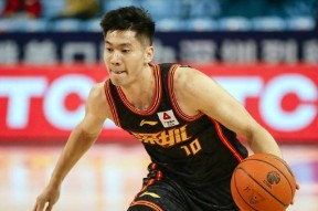 中欧app下载 -冲刺阶段托特纳姆调整名单以备CBA季后赛；造点机会环节打磨；管理层满意；阵容厚度经受考验的简单介绍